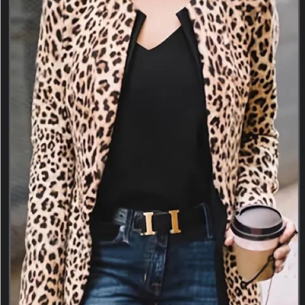 Leopard  upper thigh length fashion blazer